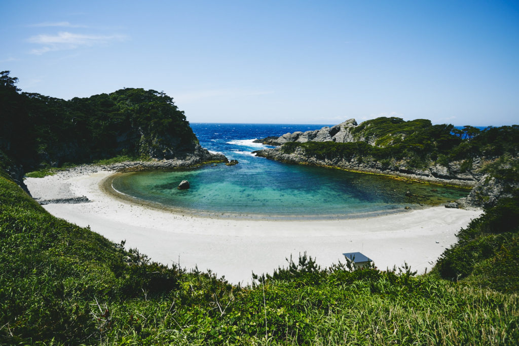 東京諸島の夏休みに家族で行きたい海水浴場をご紹介 東京諸島へお得に行こう 電子しまぽ しまぽ通貨 ホームページ